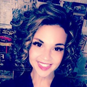 Meet your Posher, Kim